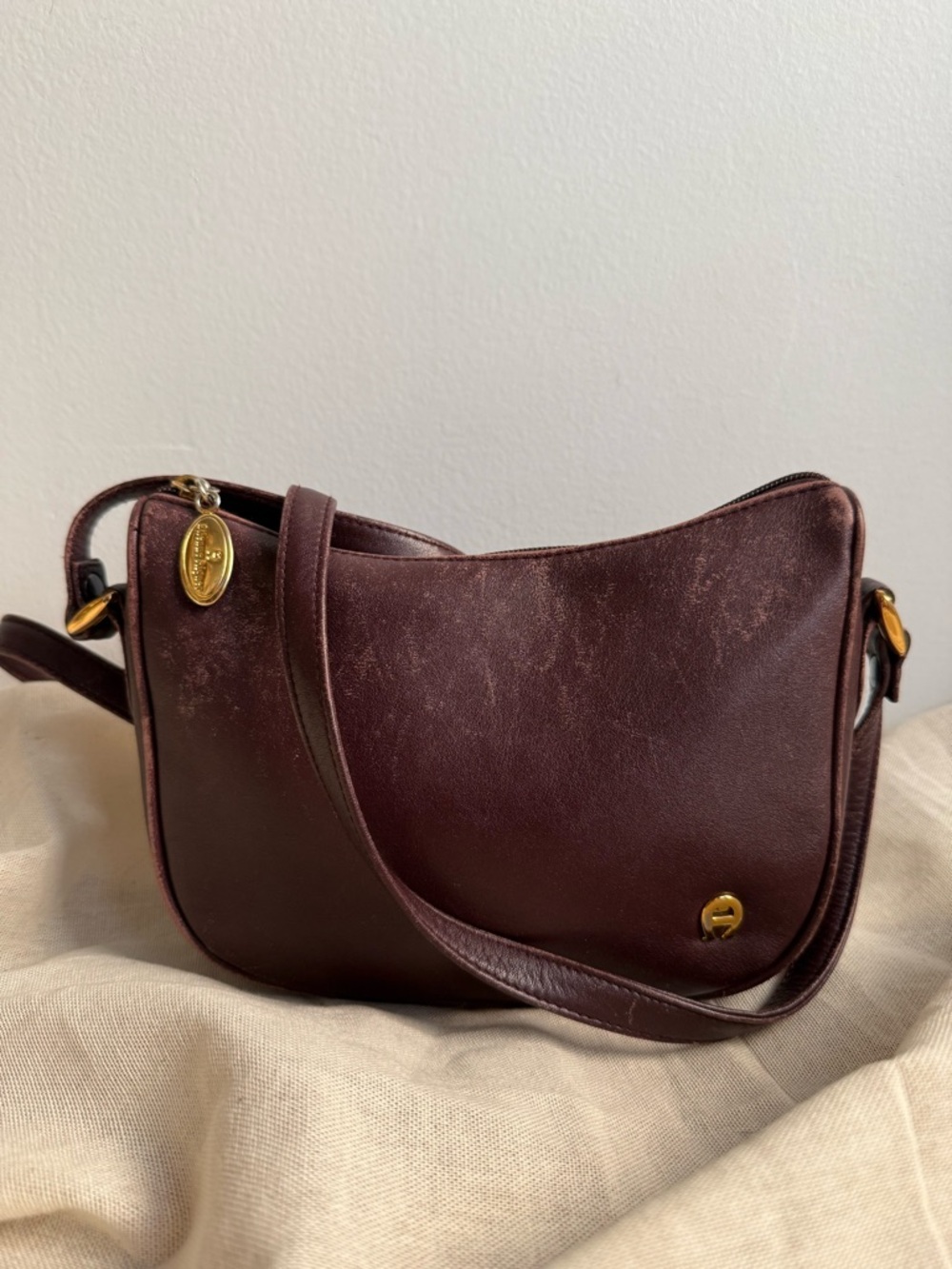 90s Etienne Aigner Oxblood Leather Shoulder Bag Crescent Mini Bag Antic Red